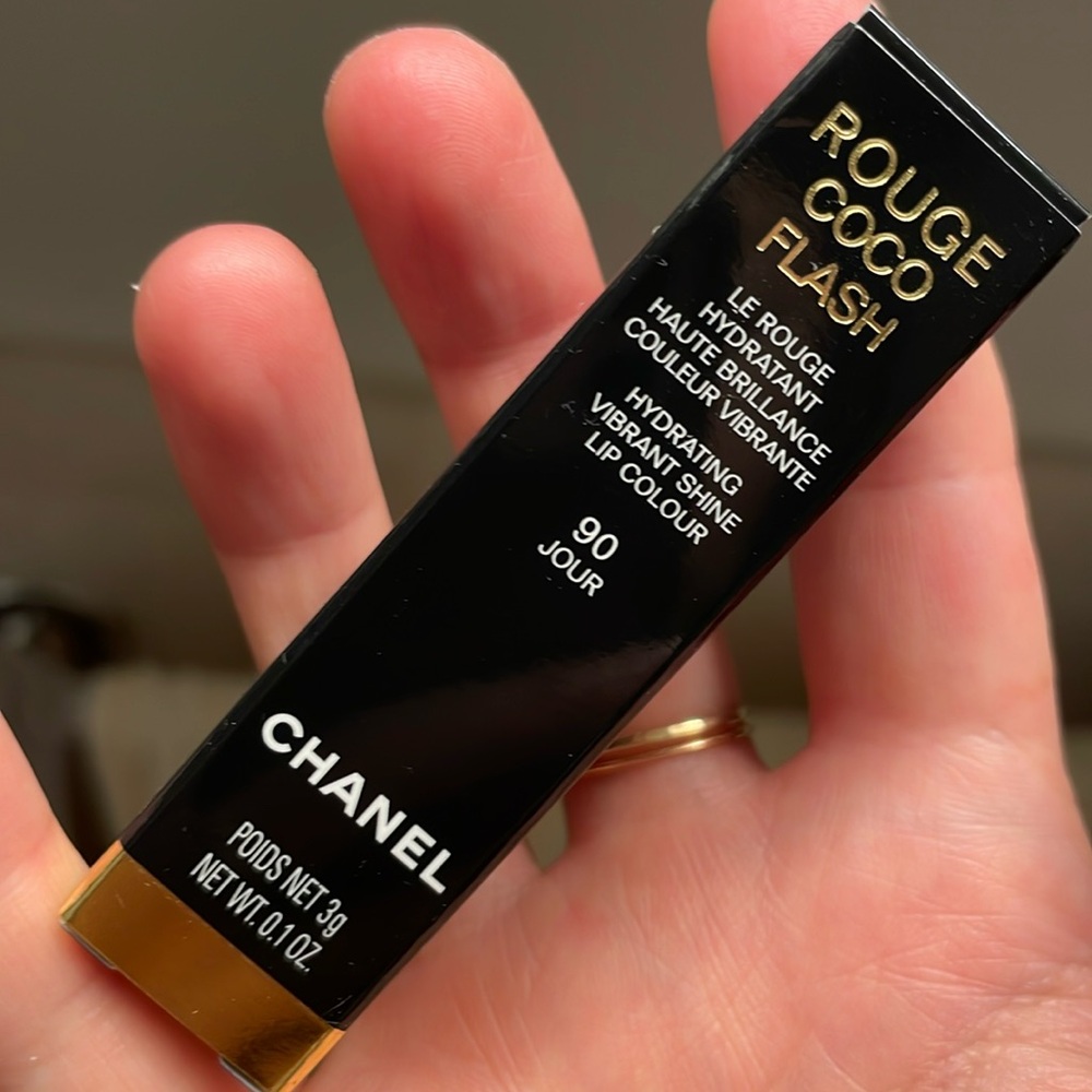Chanel ROUGE COCO FLASH hydrating vibrant lip colour 90 Jour